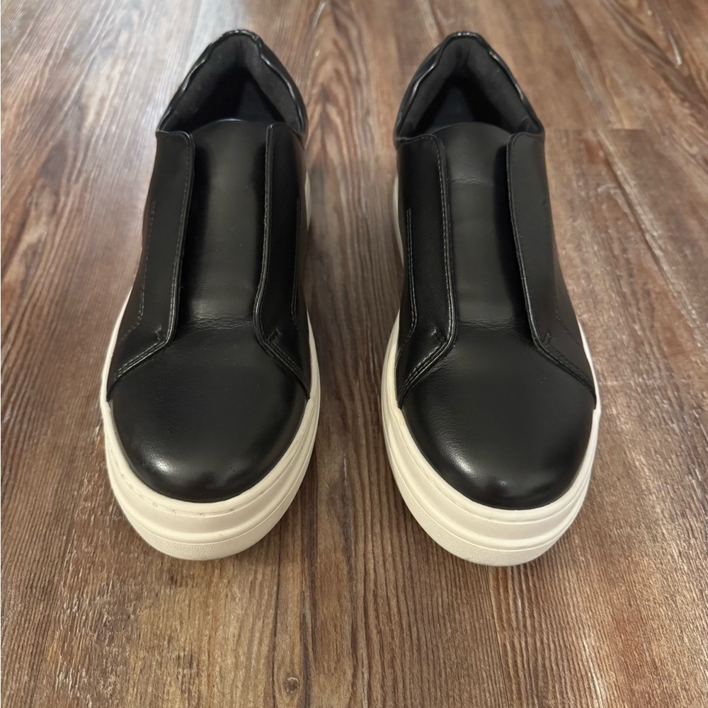 J/Slides Noel Black Platform Sneaker